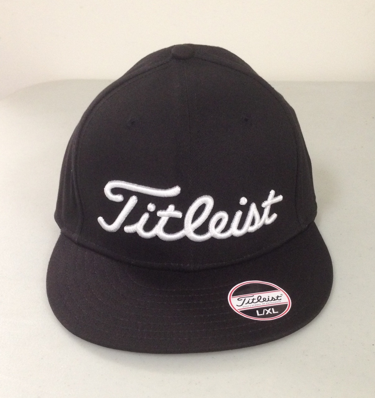 New 2015 Titleist Flat Bill Fitted Golf Hat/Cap
